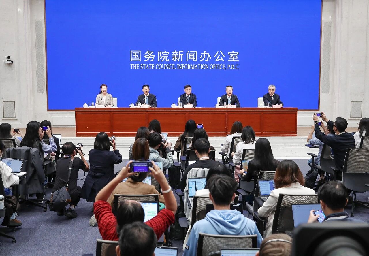 1758611677234629.jpg 1758611677234629.jpg