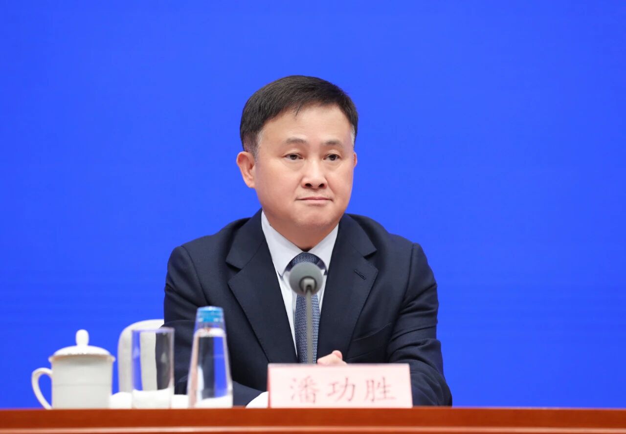 1758617053508084.jpg 1758617053508084.jpg