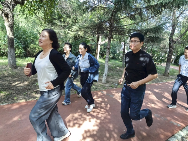 1762411244566077.jpg clip_image005.jpg